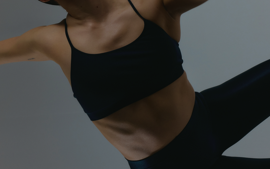 Aonic Fuel protein powder in a lifestyle setting